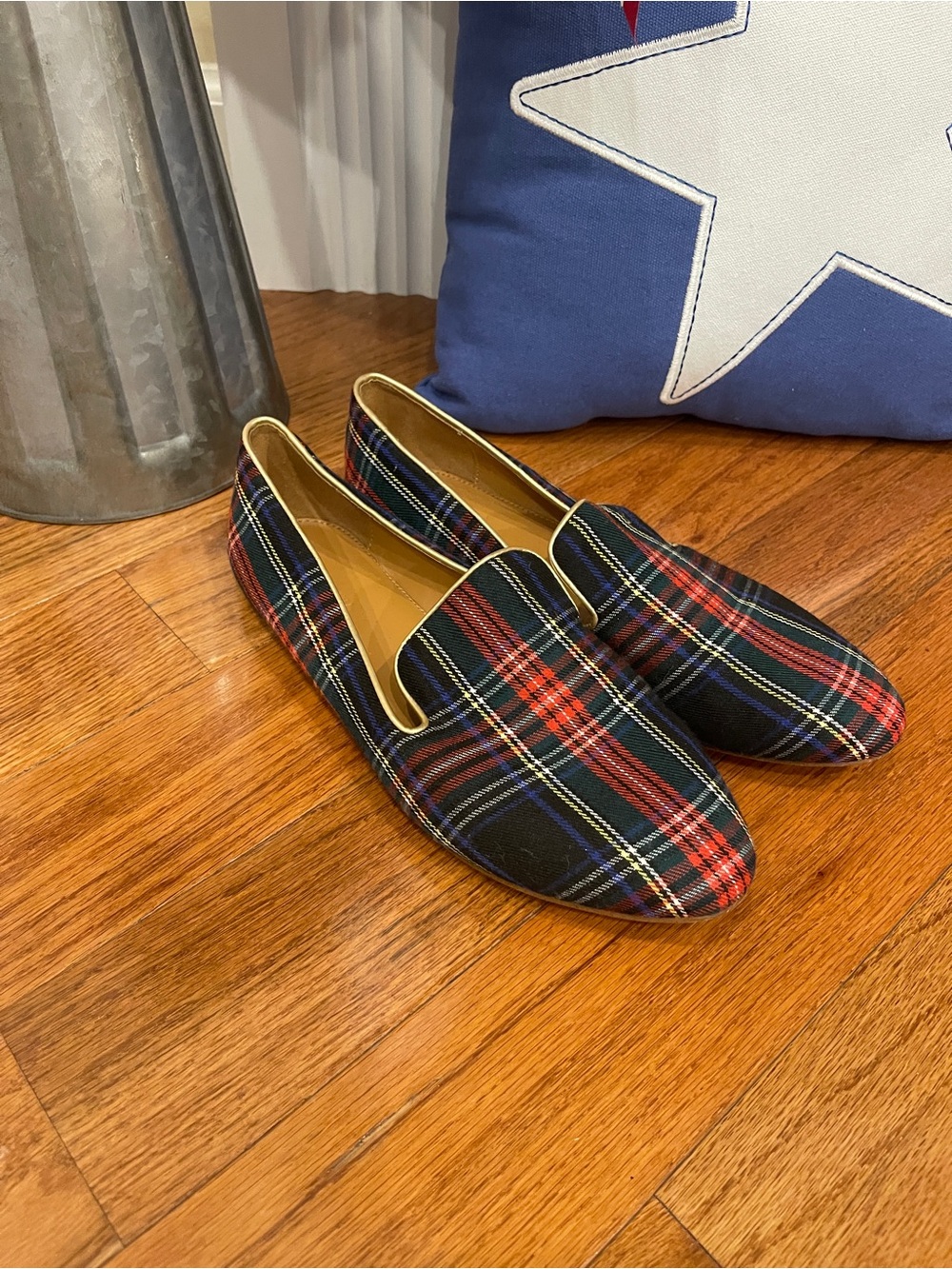 J.Crew Women's Plaid Tartan Black Red Green Blue Flats Slip-on Shoes Size 8.5 - Picture 5 of 11